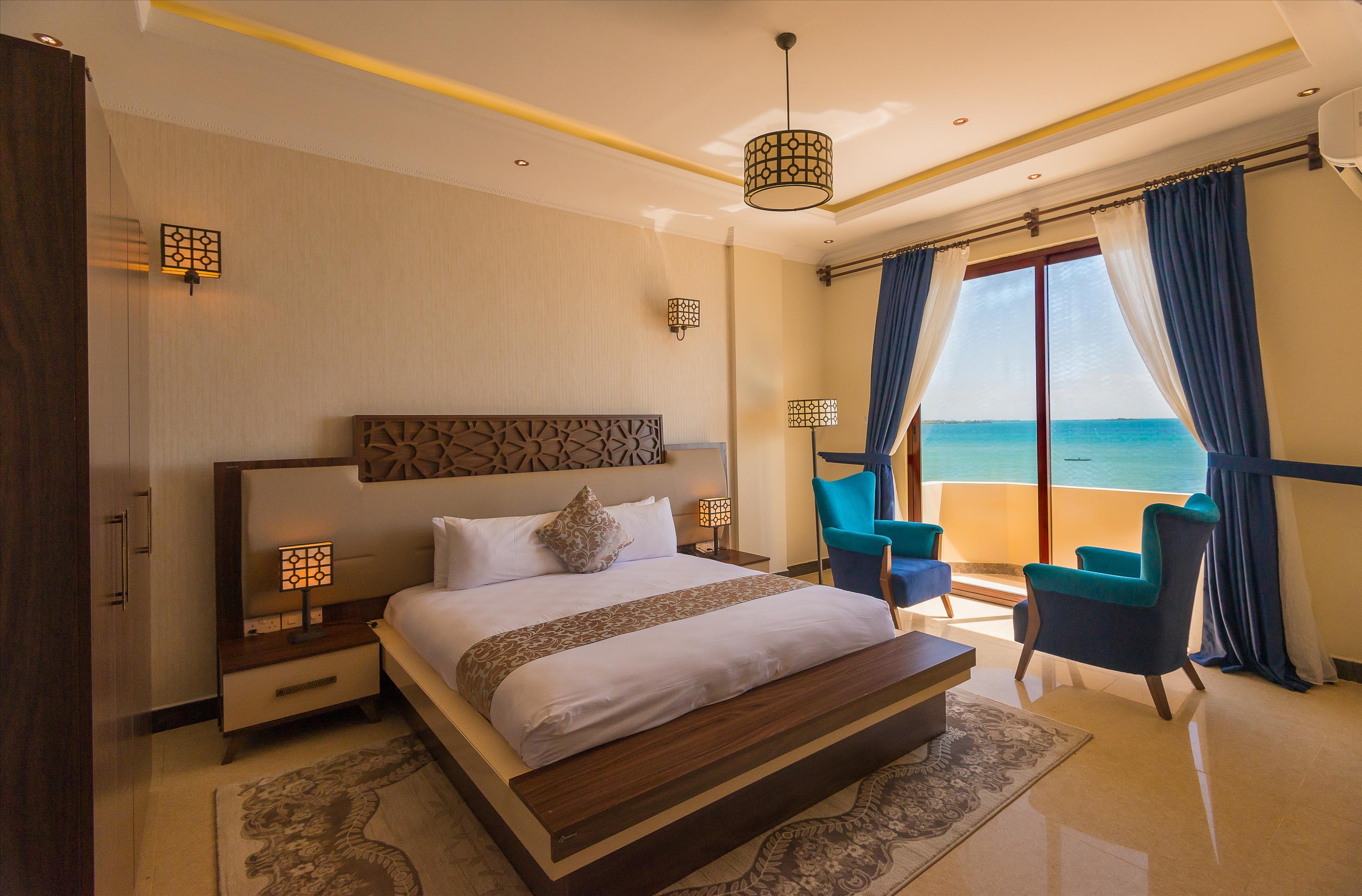 Hotell Golden Tulip 4*