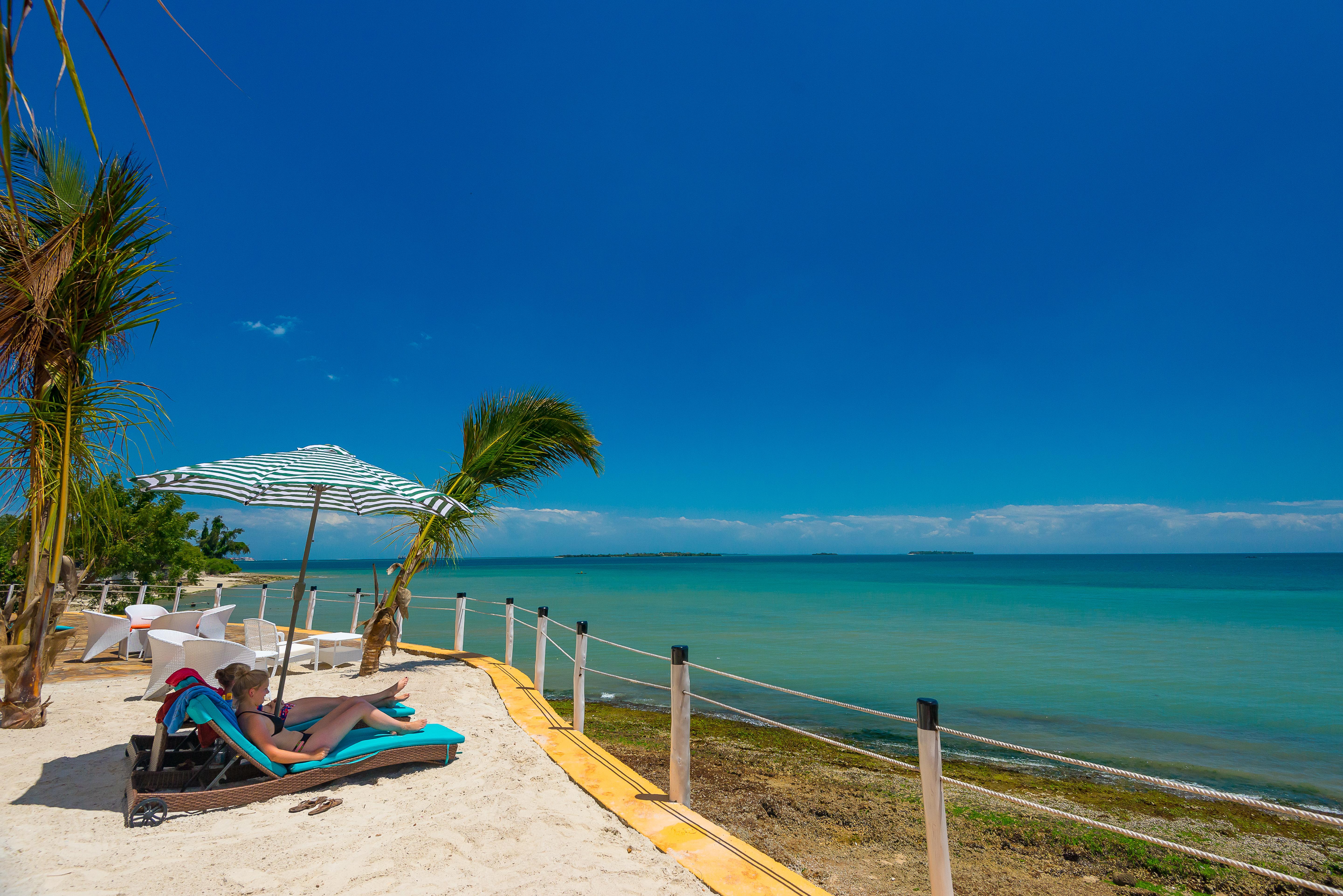 Golden Tulip Hotell 4*